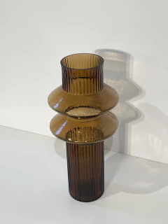 Florero vidrio doble plato ambar - comprar online