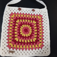 Bolsa estilo boho na internet