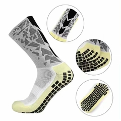 Meia Futebol Antiderrapante - Branco com Preto - comprar online