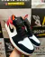 Imagem do Air Jordan 1 Low Bred Toe 2.0