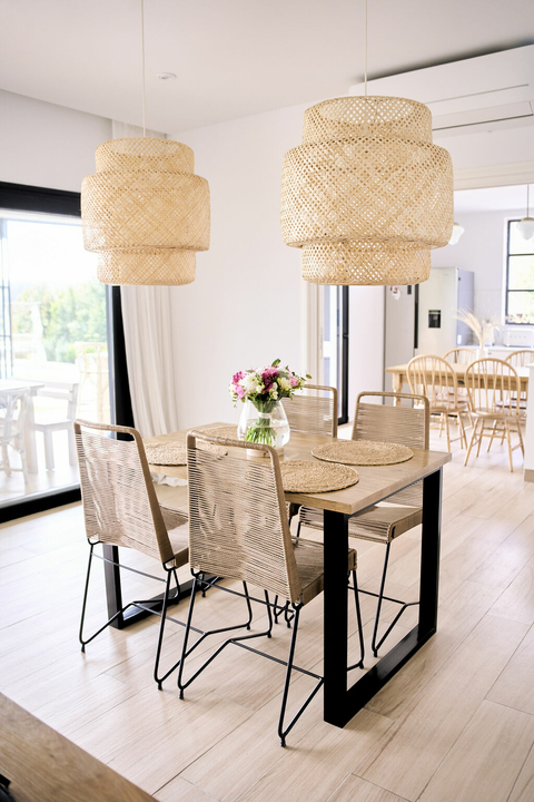 COMBO DE MESA AMPHORA DE 1,50 + 4 SILLAS MAGNOLIA