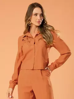 Camisa Feminina Manga Longa Com Bordado Gris Rosa - Pure Harmony