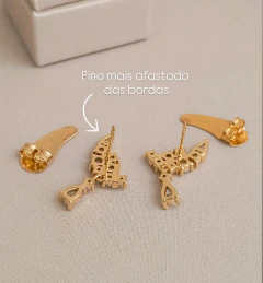Brinco ear cuff cristais redondos e gota em pêndulo na internet