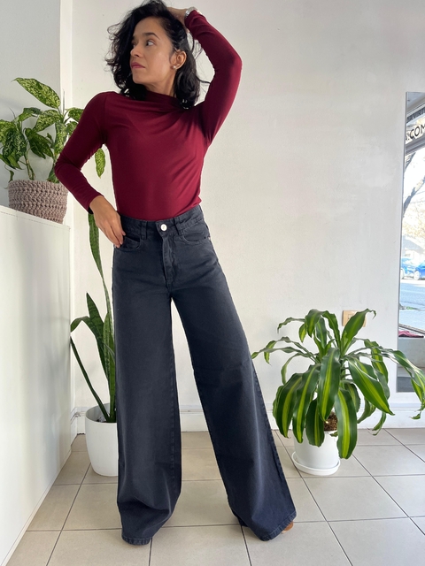 Wide black - comprar online