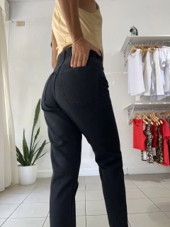 Mom black - QETA