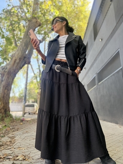 Pollera montana negra