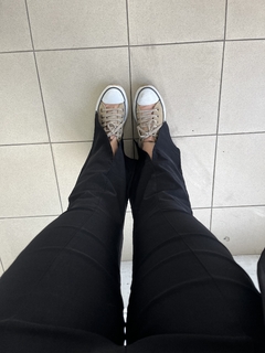 Pant Lis en internet