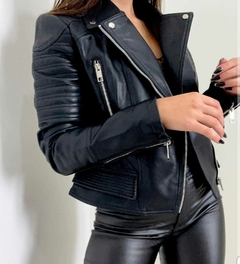 Campera Volado - Codigo Capsula