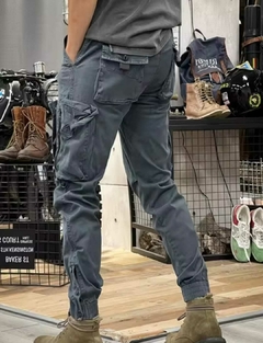 Pantalones Cargos