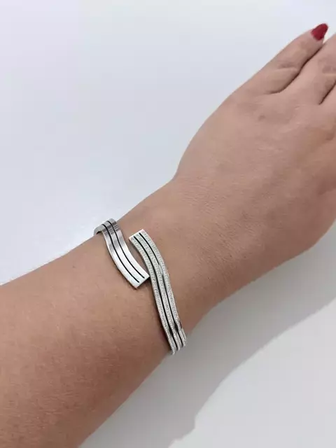 Bracelete risco e cravação (Aço inox)