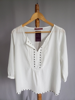 Imagem do Camisa Branca com Spike - 38 - YESSICA