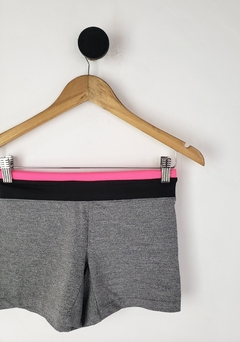 Short Malha Cinza - P - comprar online