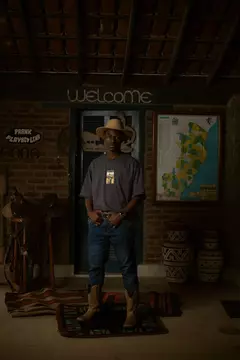 Camiseta Oodles "Apache" Cinza na internet