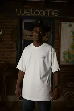 Camiseta Oodles "String" Off-White na internet