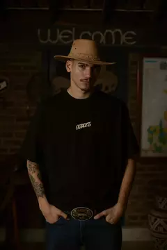 Camiseta Oodles "Logo Essential" Preto - Banzai Surf Company