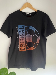 Remera hym