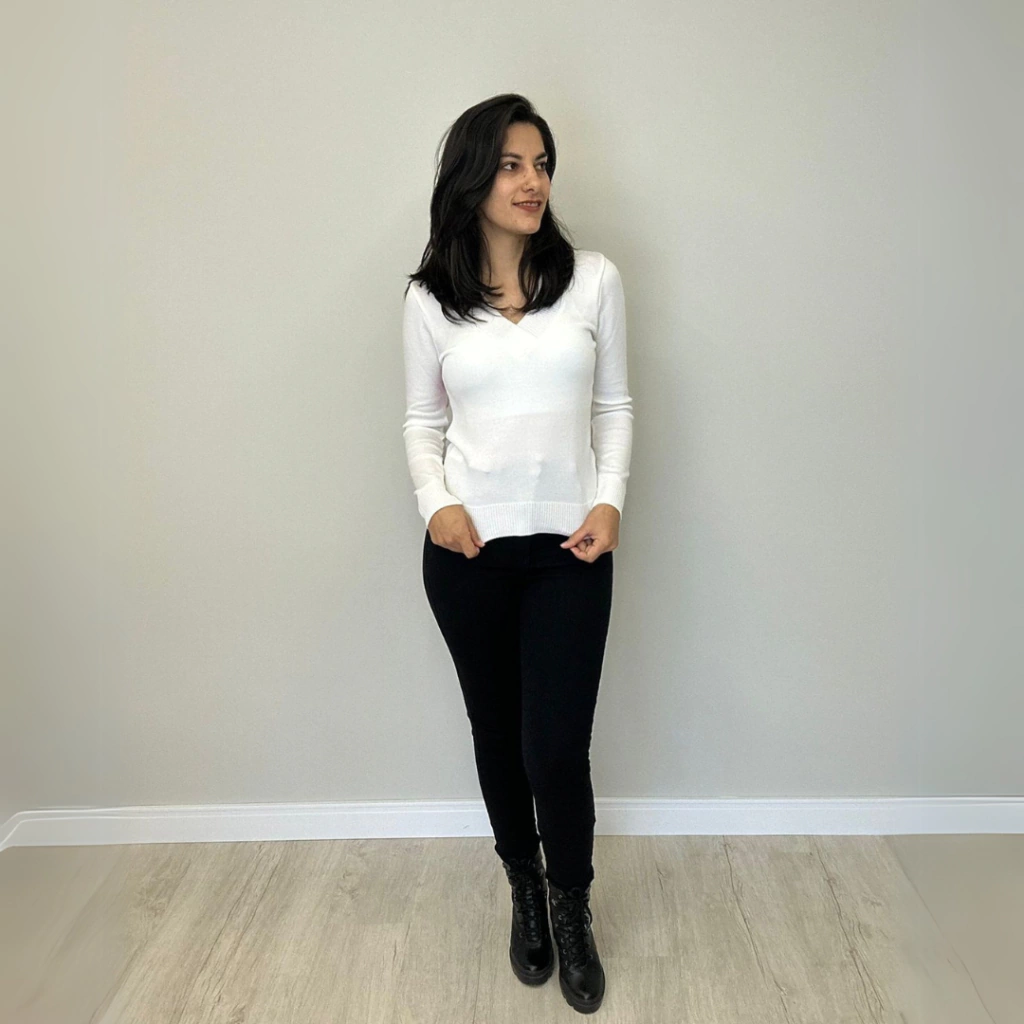 Blusa de Tricot Gola V - Branca