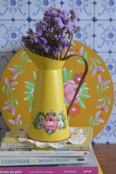 Jarra decorativa pintada à mão