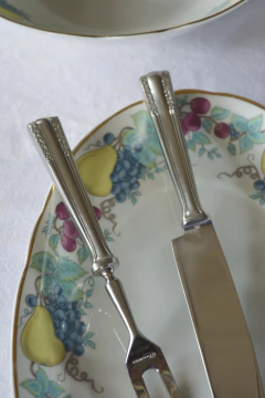 Imagem do Dupla de talheres trinchantes Elmo