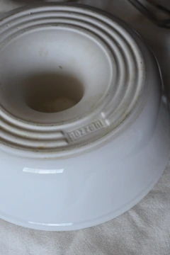 *RARIDADE* Forma de porcelana Pozzani anos 70 - Rasgada Janela Curadoria Vintage