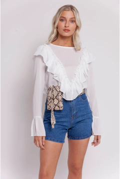 Blusa blanca volados - WorldHouse