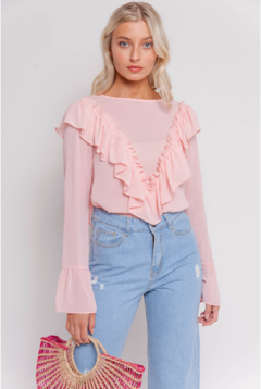 Blusa rosa volados