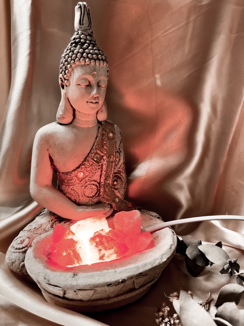 Lampara de sal Buda meditacion estelar