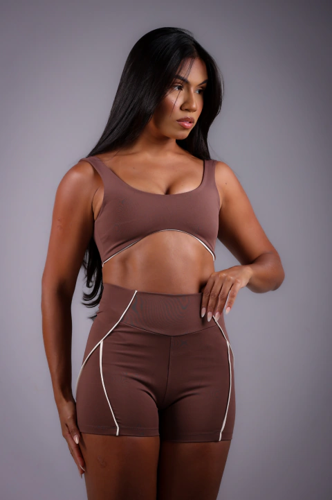 Short Curves Coconut - Coleção Curves