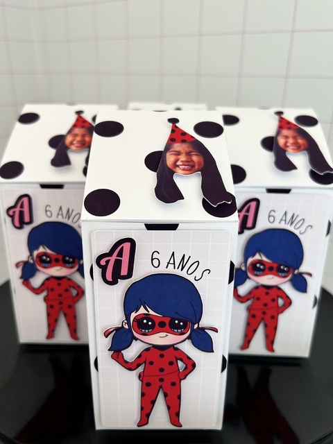 Kit de Caixinha Alta Inclinada Lady Bug - comprar online