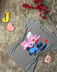 T-shirt estampas variadas