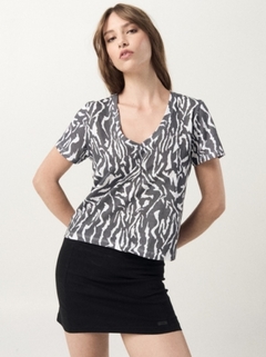 REMERA ST MARIE YVES BICEBRA en internet