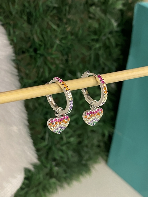 Argola amor cravejada