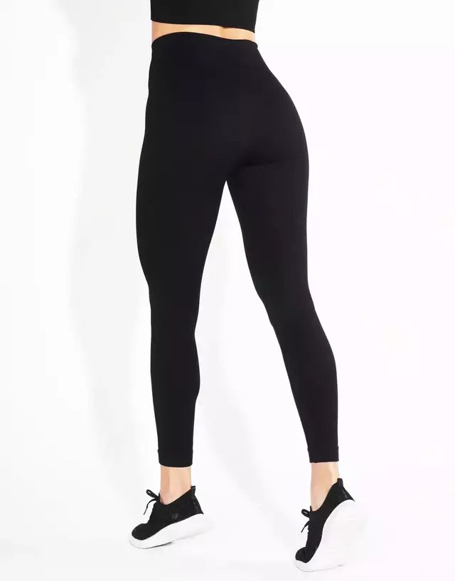 Calza seamless basic solid negra de Chaco Touché — imagen 3