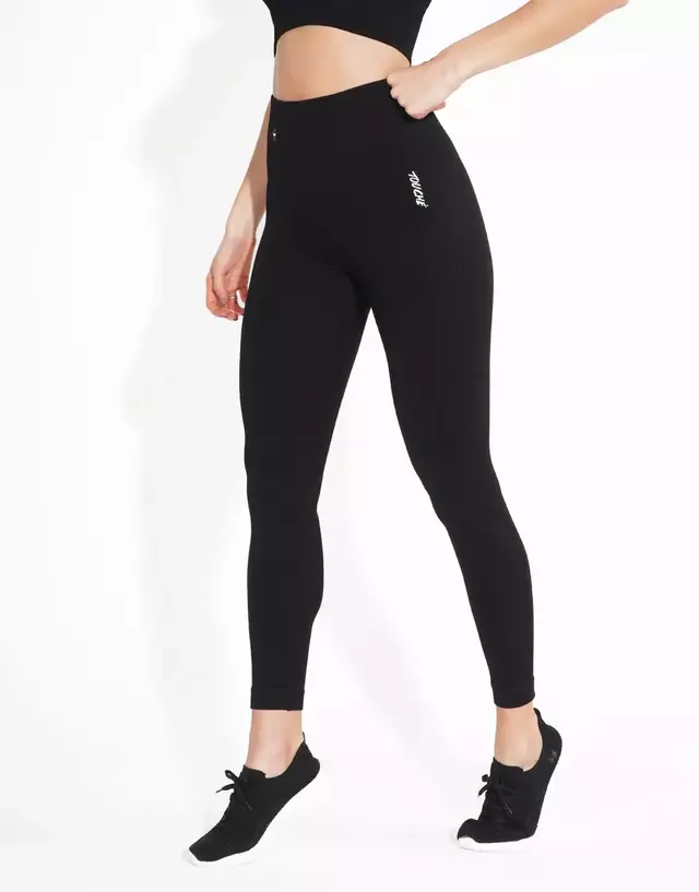 Calza seamless basic solid negra de Chaco Touché — imagen 5