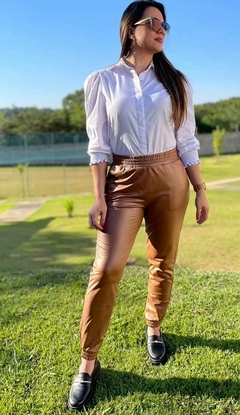 Calça Couro PU Jogger