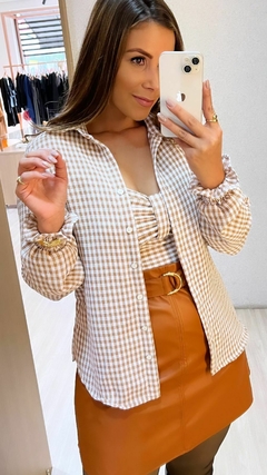 Conjunto Cropped e Camisa