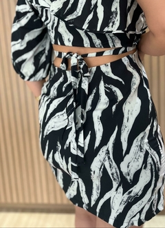 Vestido AB Lateral Manga - comprar online