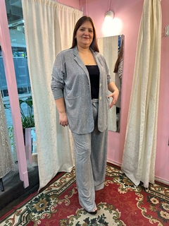 Blazer Giulia en internet