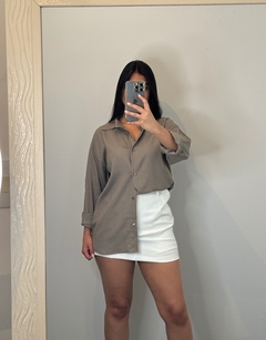 Camisa Cru Marrom na internet