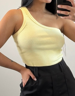 Blusa Verona Amarelo na internet
