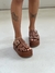 Flat Chiara - Marrom na internet