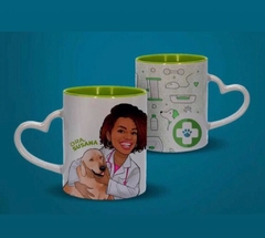 Caricaneca Profissão Especial com 2 caricaturas 325 ml - Pix (R$ 84,90)