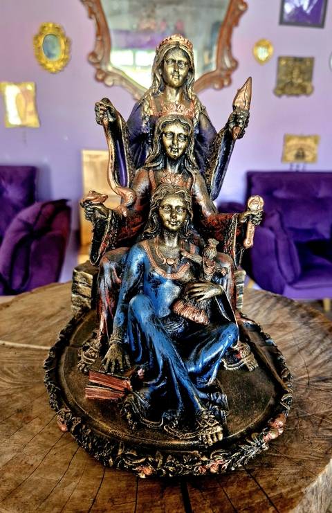 Estátua Deusa fases