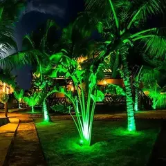 Espeto de jardim verde na internet