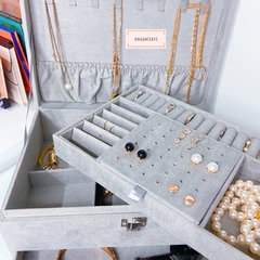 Joyero de gamuza “Florencia” gris - tienda en línea
