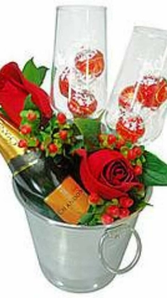 Balde Rosas com Chandon