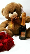 Ursinho + Chandon baby + 4 rosas