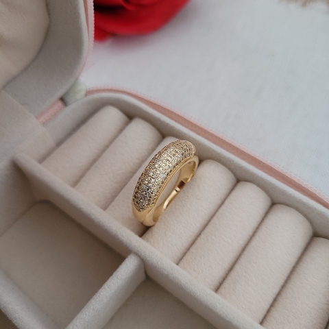 Anel Sete Fileiras Cravejadas Banhado a Ouro