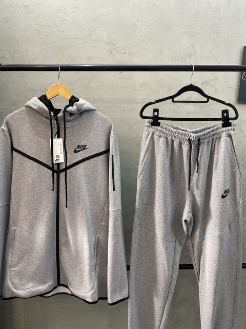 Conjunto nike tech fleece - comprar online