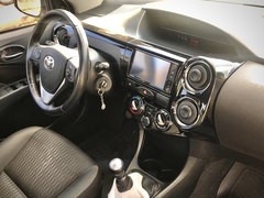 Toyota Etios XLS 6M/T 2018